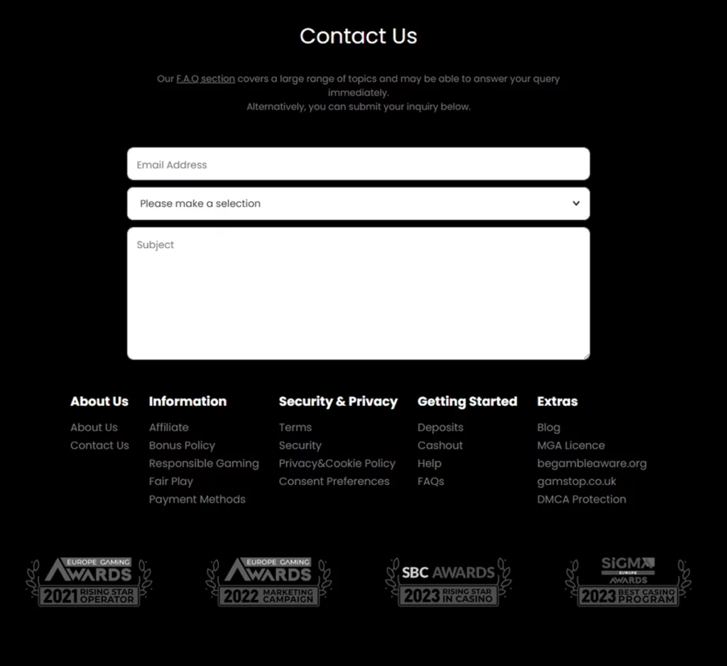 Betiton Casino desktop customer support screenshot showing live chat access, help categories, and contact options – tested